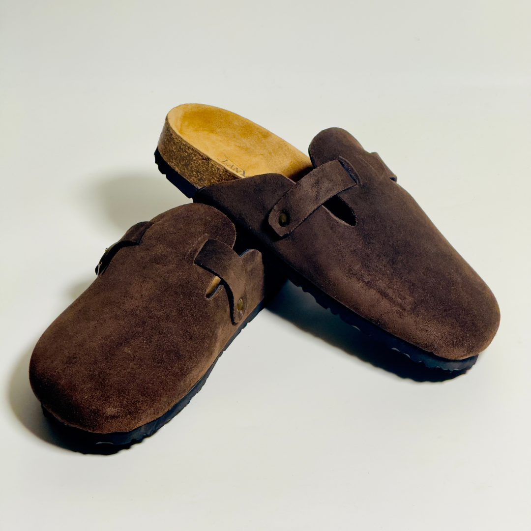 Bostrio Jet Brownie (Suede Leather)